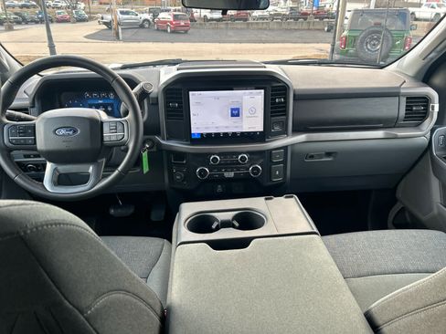 Used 2025 Ford F150 XLT w/ Equipment Group 301A Standard image 12
