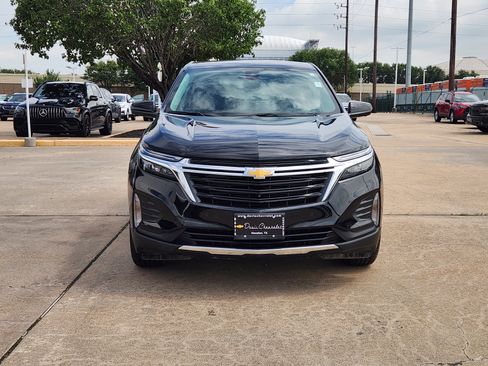 Certified 2024 Chevrolet Equinox LT FWD image 3