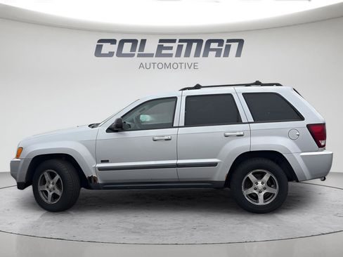 Used 2007 Jeep Grand Cherokee Laredo AWD/4WD image 2