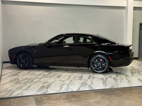 Used 2025 Dodge Charger Daytona R/T w/ Quick Order Package 25M R/T AWD/4WD image 9