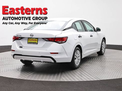 Used 2024 Nissan Sentra S FWD image 5
