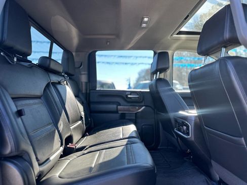 Used 2022 GMC Sierra 2500 Denali w/ Denali Ultimate Package AWD/4WD image 15