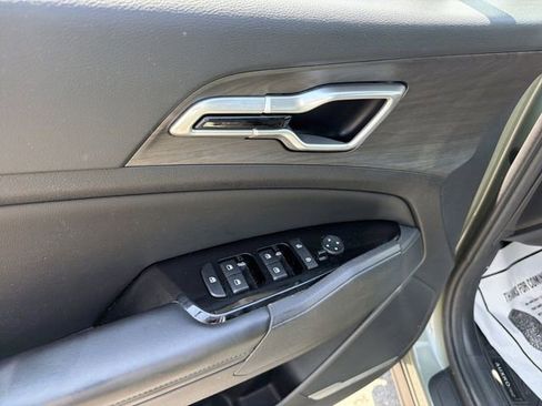 Used 2023 Kia Sportage X-Line AWD/4WD image 15
