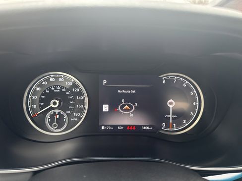 Used 2025 Genesis G70 3.3T Advanced w/ Sport Prestige Package image 27