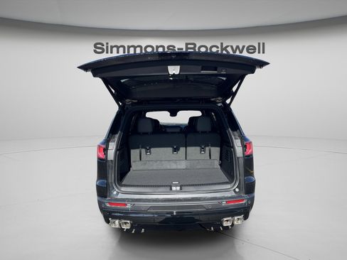 New 2026 GMC Acadia Elevation image 10