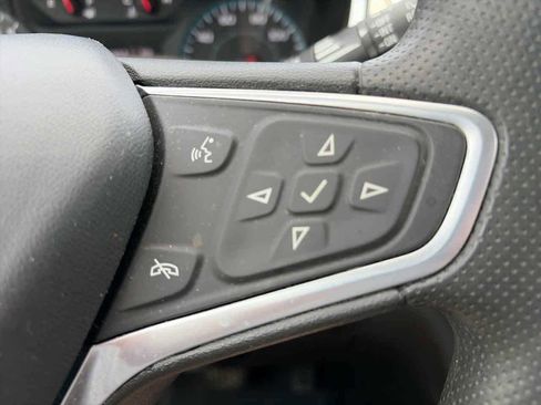 Used 2022 Chevrolet Equinox LS w/ LPO, Floor Liner Package FWD image 22