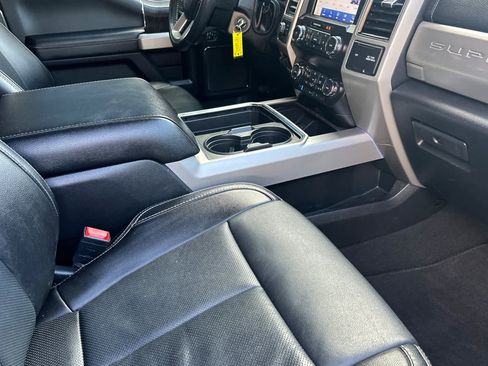 Certified 2021 Ford F350 Lariat image 15