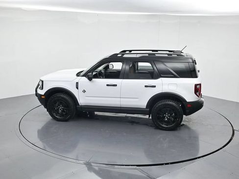 Used 2025 Ford Bronco Sport Outer Banks w/ Sasquatch Outer Banks Package AWD/4WD image 41
