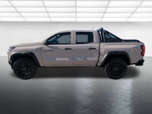 Used 2026 Chevrolet Colorado Trail Boss w/ Midnight Edition image 26