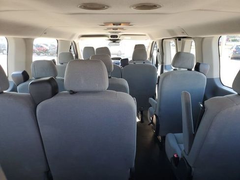 Used 2015 Ford Transit 350 XLT image 8
