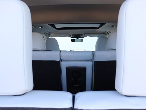 Used 2025 Mitsubishi Outlander SEL image 39