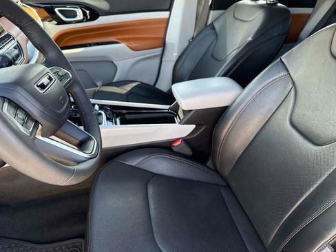 Used 2023 Jeep Compass Limited w/ Elite Group image 23