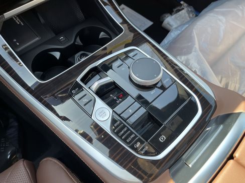 New 2026 BMW X5 xDrive40i image 9