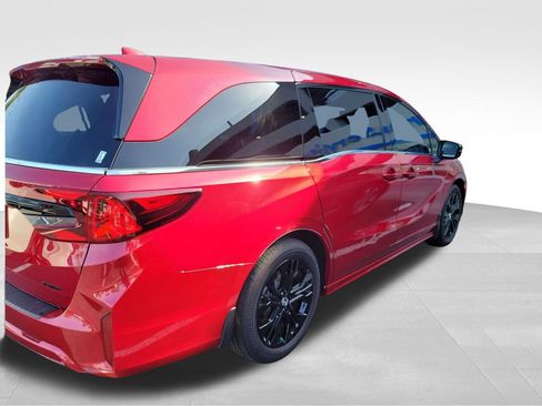 Used 2026 Honda Odyssey Sport-L image 13