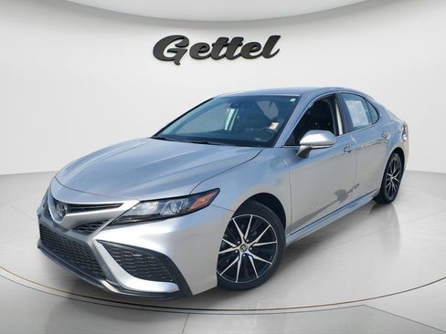 Certified 2024 Toyota Camry SE w/ Convenience Package FWD image 1