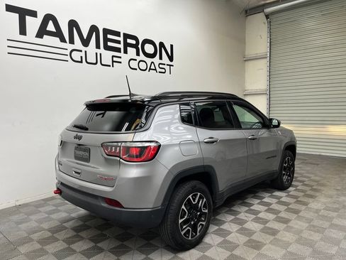 Used 2020 Jeep Compass Trailhawk AWD/4WD image 7