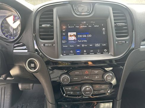 Used 2023 Chrysler 300 S image 30