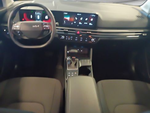 Used 2026 Kia Sportage LX FWD image 23