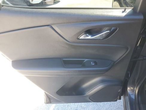 Used 2021 Chevrolet Blazer LT image 11