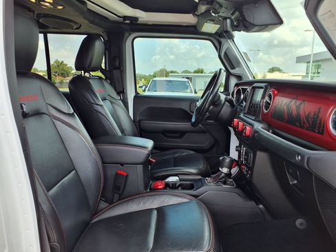 Used 2020 Jeep Gladiator Rubicon AWD/4WD image 22