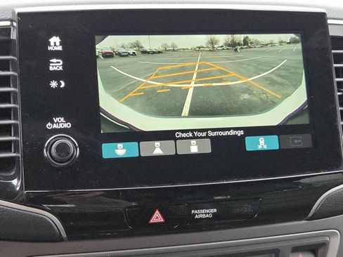 Certified 2023 Honda Passport EX-L image 9