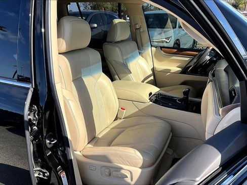 Used 2018 Lexus LX 570 4WD image 10