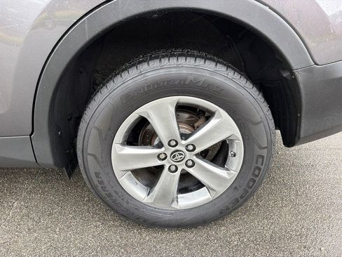 Used 2015 Toyota RAV4 XLE FWD image 22