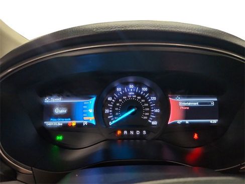 Used 2018 Ford Fusion SE w/ Fusion SE Technology Package image 29