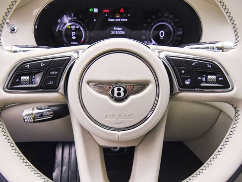 New 2026 Bentley Flying Spur Plug-In Hybrid AWD/4WD image 33