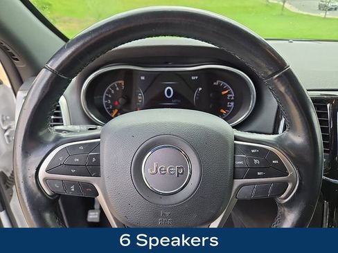 Used 2022 Jeep Grand Cherokee Laredo E AWD/4WD image 4
