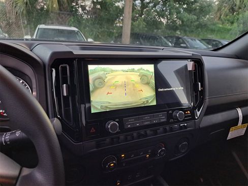 New 2026 Nissan Frontier SV w/ Tow Package image 10