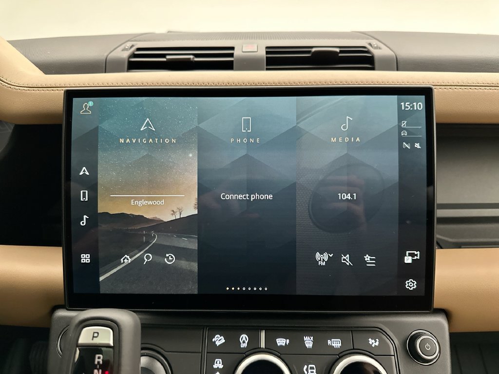 New 2026 Land Rover Defender 110 S AWD/4WD image 14