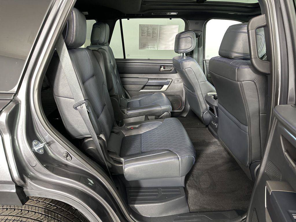Used 2026 Toyota Sequoia Platinum AWD/4WD image 37