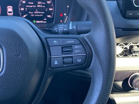 Used 2023 Honda Accord LX image 4