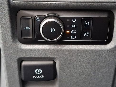 Used 2023 Ford F150 XLT image 26