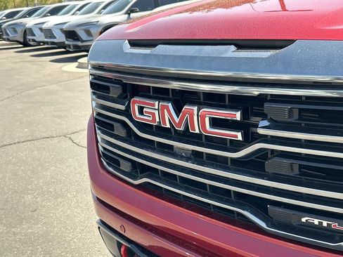 Used 2024 GMC Sierra 1500 AT4 AWD/4WD image 30