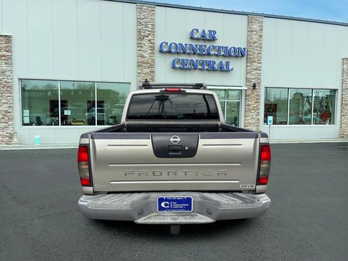 Used 2004 Nissan Frontier XE w/ (PWR) Pwr Pkg image 3