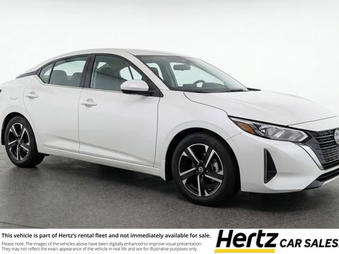 Used 2025 Nissan Sentra SV image 1