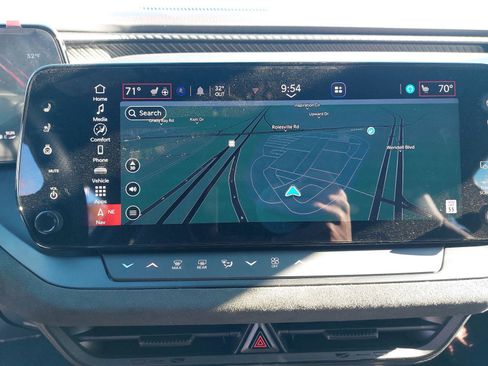 New 2026 Dodge Charger Daytona Scat Pack image 25