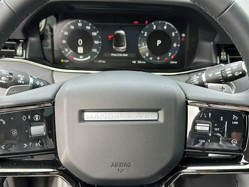 New 2026 Land Rover Range Rover Evoque S image 12