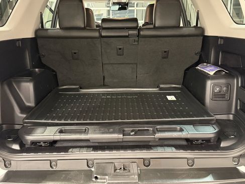 Used 2021 Toyota 4Runner Venture w/ Moonroof Package image 34