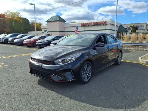 Certified 2023 Kia Forte GT-Line image 3