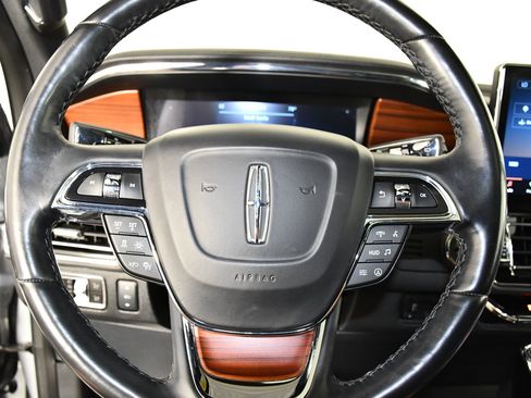 Used 2023 Lincoln Navigator L Reserve AWD/4WD image 20