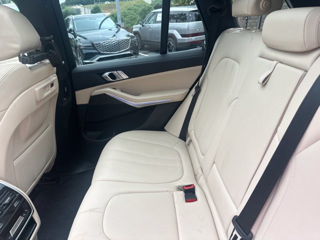 Used 2022 BMW X5 xDrive40i AWD/4WD image 8