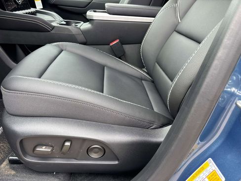 New 2026 GMC Terrain Denali image 9