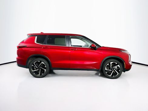 Used 2024 Mitsubishi Outlander SE FWD image 10
