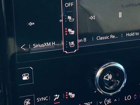 Certified 2025 GMC Yukon XL Denali image 20