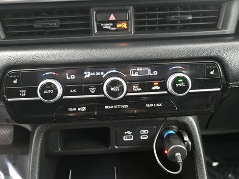 Used 2023 Honda Pilot EX-L image 14