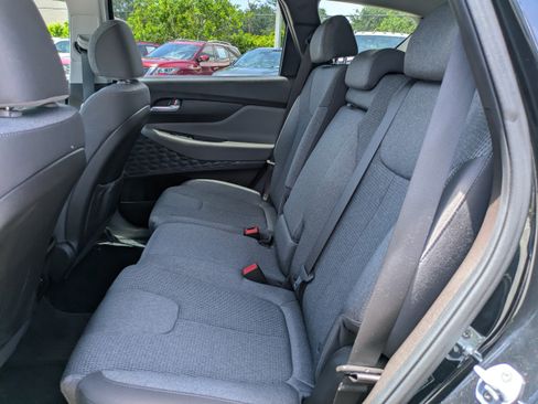 Used 2019 Hyundai Santa Fe SEL FWD image 12