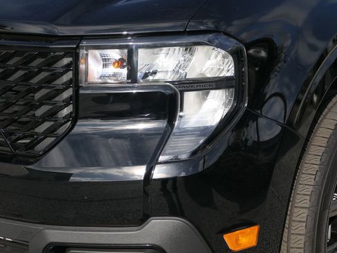 Used 2026 Ford Maverick XLT w/ Black Appearance Package AWD/4WD image 10